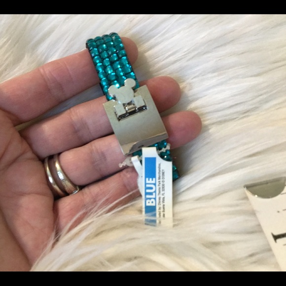 Disney Blue Rhinestone Bracelet NWT - Picture 1 of 8